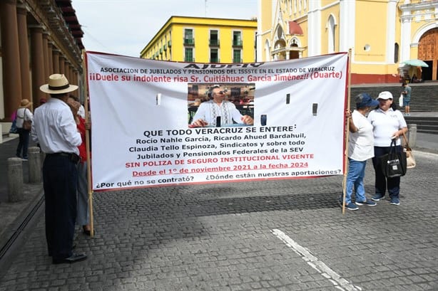 Jubilados veracruzanos:  Cuitláhuac García nos despojó de nuestro seguro