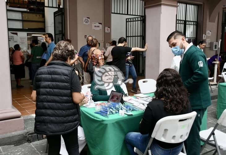 IMSS realiza jornada de salud gratuita en Xalapa 