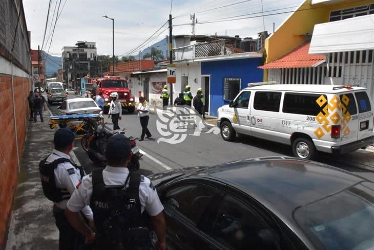 Se registra explosión de gas en vivienda de Orizaba; mujer con discapacidad resulta gravemente lesionada