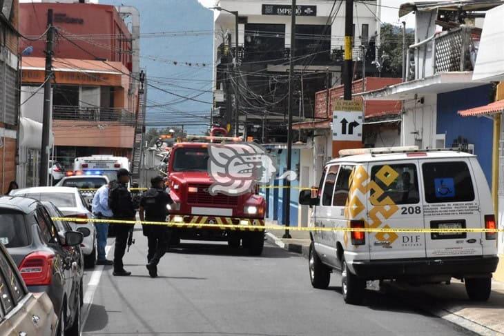 Se registra explosión de gas en vivienda de Orizaba; mujer con discapacidad resulta gravemente lesionada