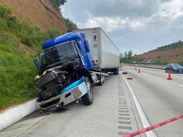 Fallecen tres trabajadores de CAPUFE arrollados por tráiler en la México-Puebla