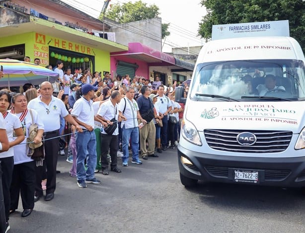 Desbordan su fe por reliquias de San Judas Tadeo en Xalapa