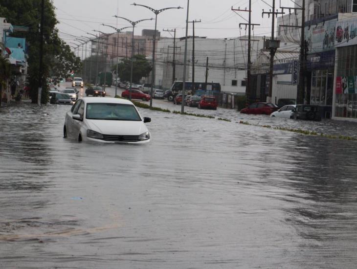 Serios encharcamientos en estas zonas de Coatzacoalcos ¡Extrema precauciones!