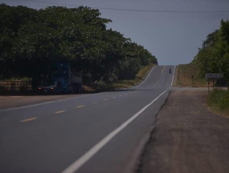 Reducen carriles en la carretera Cosoleacaque-Nuevo Teapa ¡extrema precauciones!