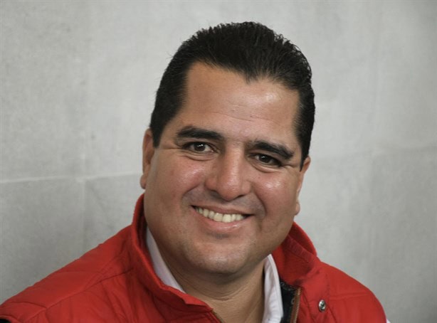 Ramírez Arana acusa sobornos y amenazas contra senadores del PRI