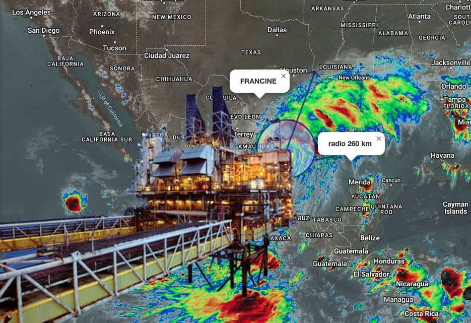 Así afecta Francine la actividad petroquímica del Golfo de México: aquí su trayectoria