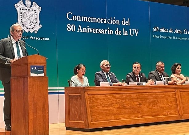 ‘Arte, ciencia y luz’; celebra Universidad Veracruzana 80 años de formar hombres y mujeres en el conocimiento