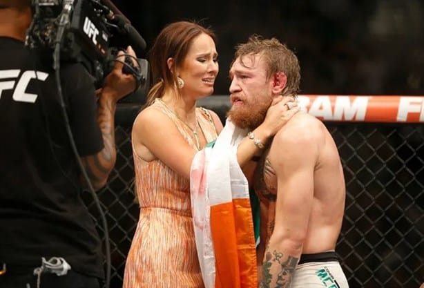 ¿No sabes que buscar en una pareja? La experiencia de Conor McGregor te podría ayudar