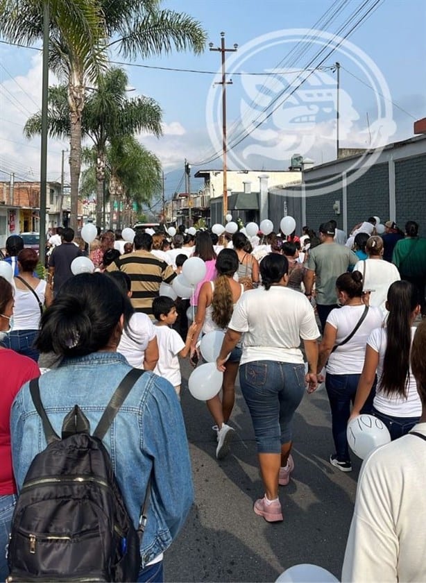 Dan último adiós a la pequeña José Poleth, a quien se le arrebató la vida en Orizaba