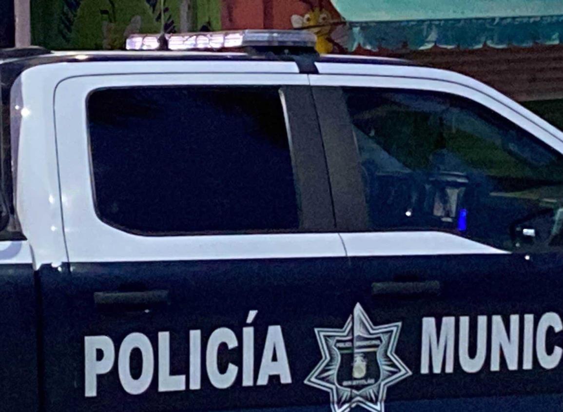 Se roban auto que estaba estacionado en avenida de Minatitlán