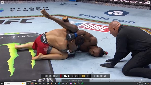 Lazy Boy da El Grito con victoria ante Ode Osbourne en UFC 306 l VIDEO