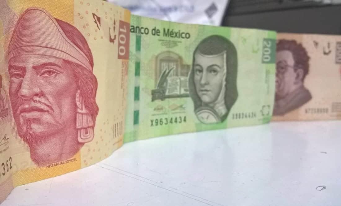 Peso rompe la racha de 3 semanas de pérdidas