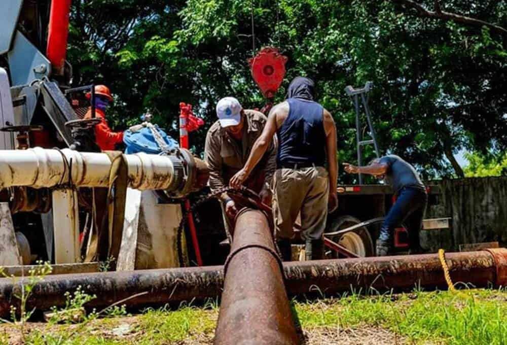 Sustituyen Equipo de Bombeo en el Pozo Número 16 de Minatitlán 