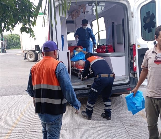 Mujer en Tierra Blanca da a luz dentro del baño de una gasolinera