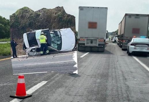 Volcadura en la Autopista Córdoba-Veracruz deja una persona fallecida