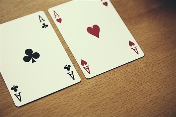 Texas Holdem: Cómo jugar a esta modalidad de póker siguiendo las reglas