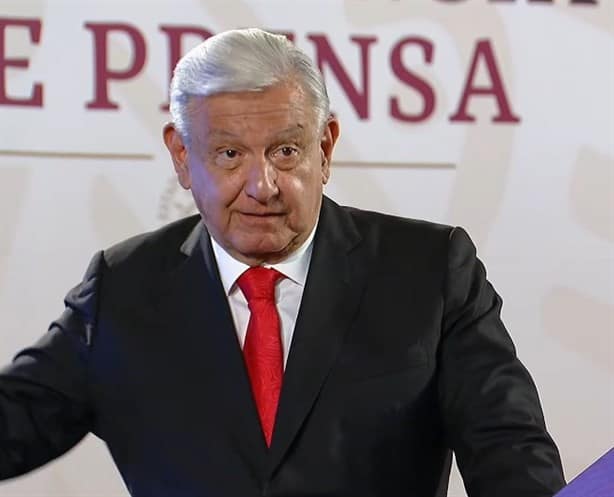 Sencillo que presente las pruebas, responde AMLO a García Luna