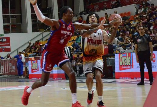 Vence Halcones Rojos a los Freseros en su 'nido'