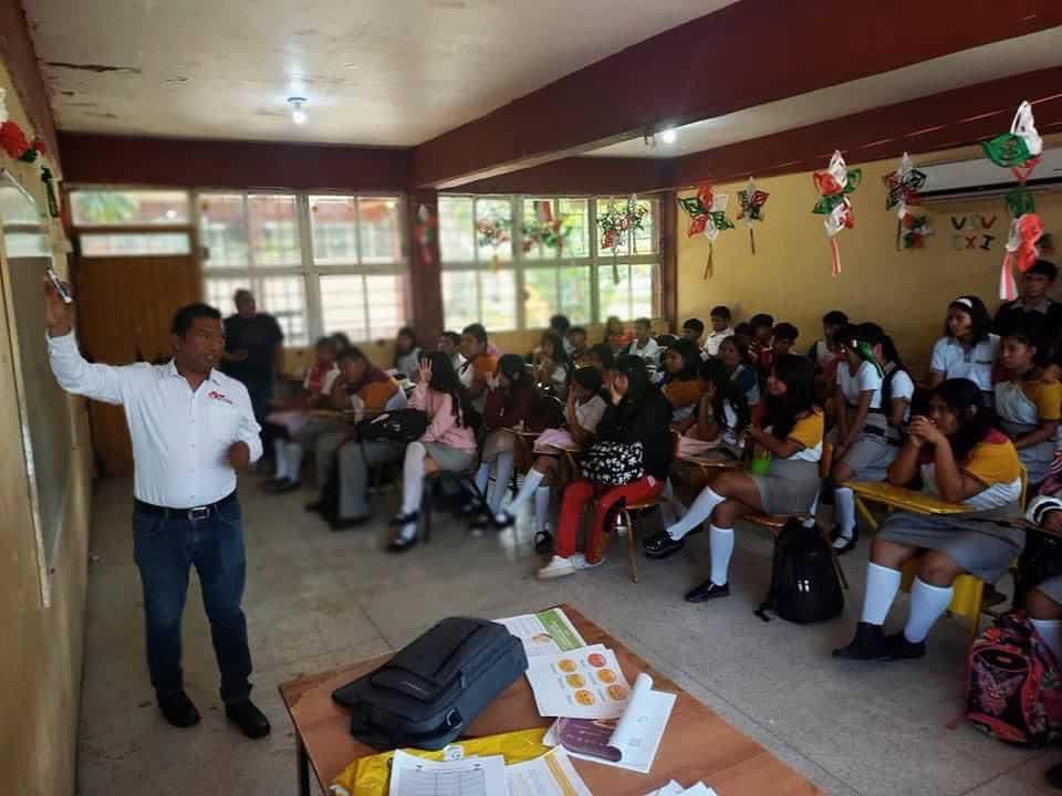 A través de talleres en escuelas, gobierno de Sayula impulsa la salud mental para prevenir el suicidio