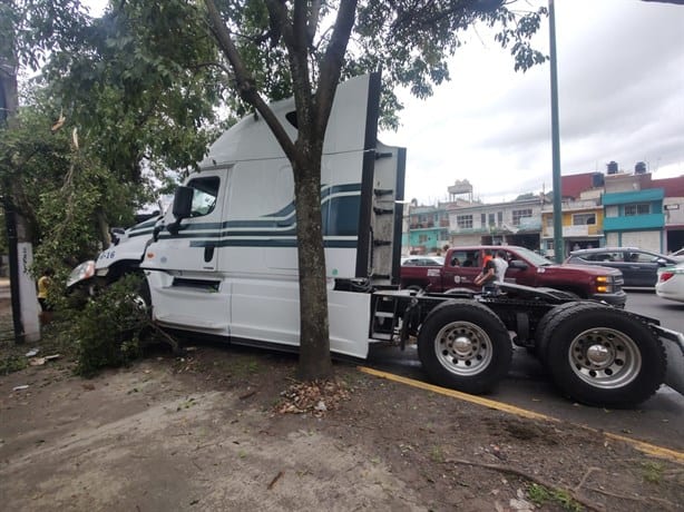 Trágico accidente en el bulevar Xalapa- Banderilla deja un muerto y un herido (+VIDEO)