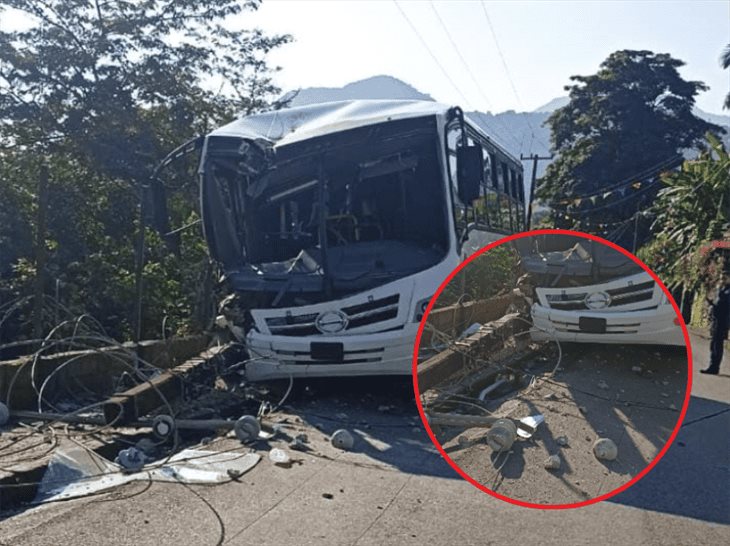 Autobús choca en la carretera Córdoba-Naranjal; hay 4 lesionados