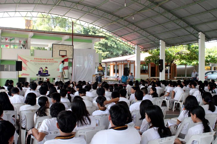 Con conferencias, buscan prevenir el suicidio en escuelas de Misantla