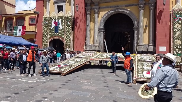 Orizaba celebra con arcos y fe la fiesta de San Miguel