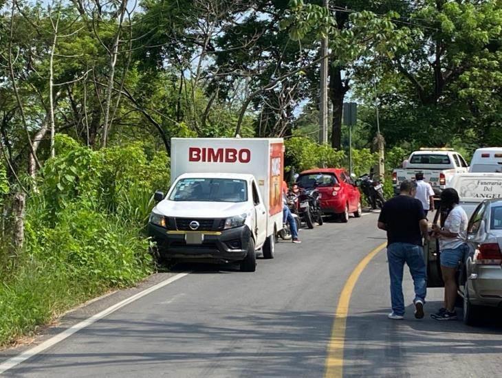 Tragedia en zona rural de Minatitlán: mueren dos motociclistas tras fuerte choque