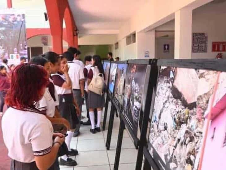 Lleva Sedena exposición fotográfica a Agua Dulce