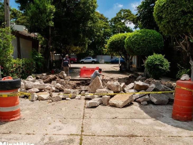 DGAPA realiza trabajos de mantenimiento en la infraestructura de agua potable y drenaje en Minatitlán