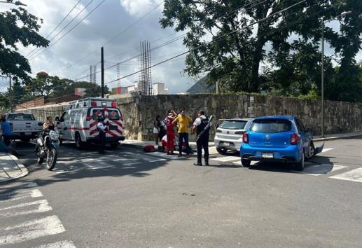 ¡Ninguno se detuvo! Accidente deja una mujer lesionada en Orizaba