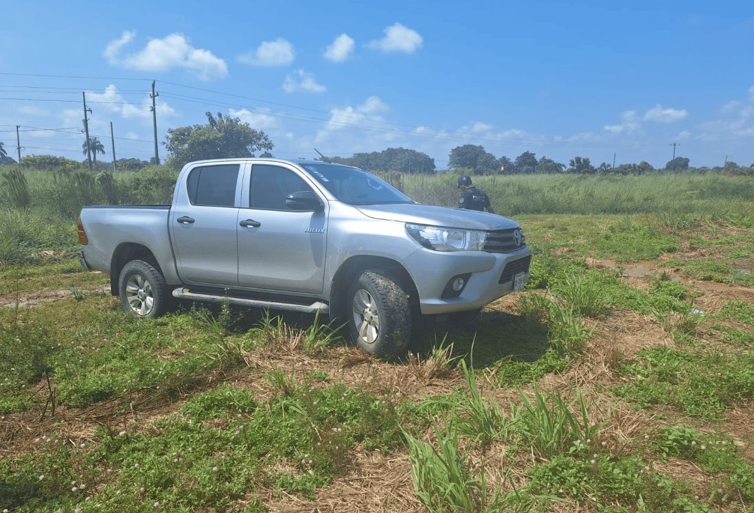 Hallan camioneta de director de Desarrollo Económico de Playa Vicente secuestrado en Isla, Veracruz