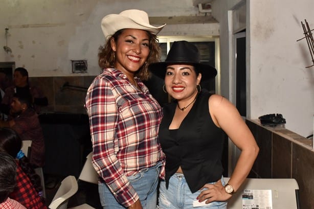 Zulema Delgado Figueroa es celebrada por su cumpleaños