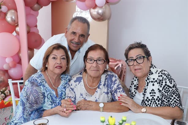 Anita Morales Morales cumplió 97 años de feliz existencia