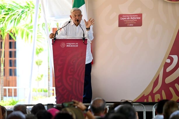 AMLO inaugura Centro Cultural Leyes de Reforma en Veracruz