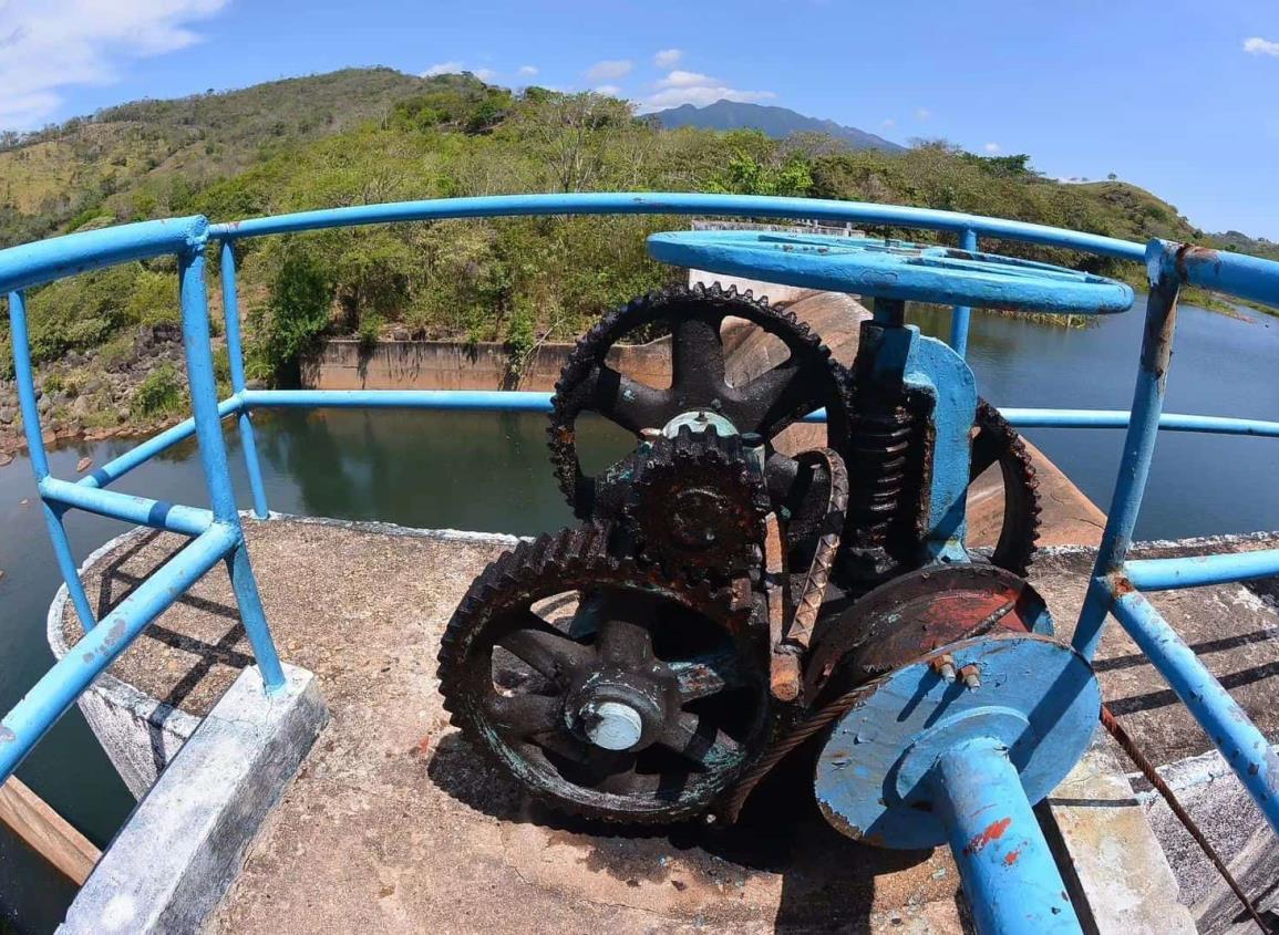 Crónicas del poder: Tatahuicapan: El agua como moneda de cambio