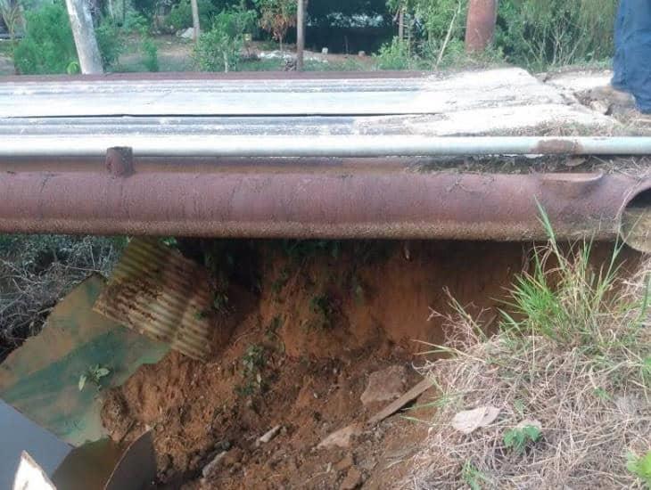 Lluvias afectan cabezales de puente en localidad de Cadete área rural de Minatitlán