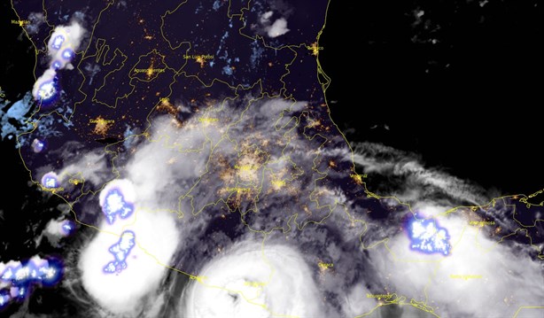 Lluvias en Veracruz provocan deslaves en la sierra de Zongolica