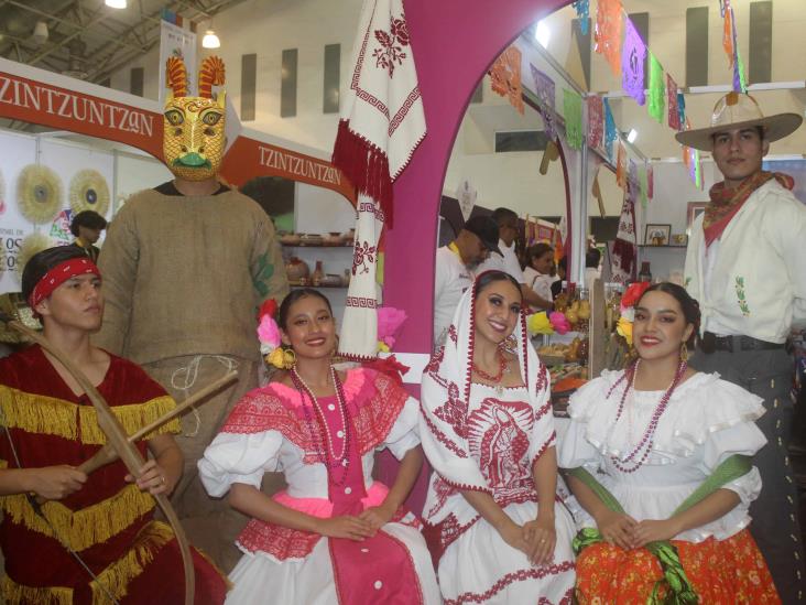 Presumen la esencia de nuestro país en el Tianguis Turístico