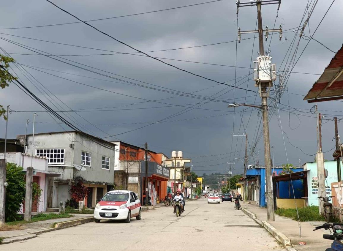 Lluvias preocupan a familias en Villa Cuichapa 