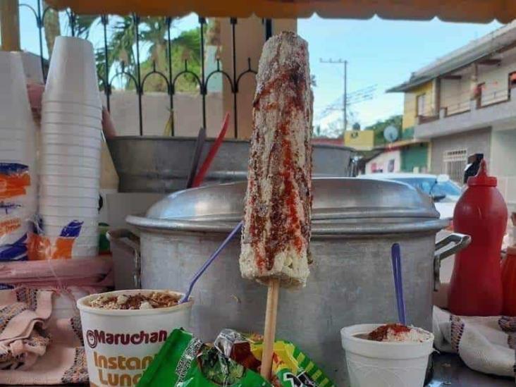 Precios del elote incomodan a vendedores de Misantla; ¿peligran los esquites?