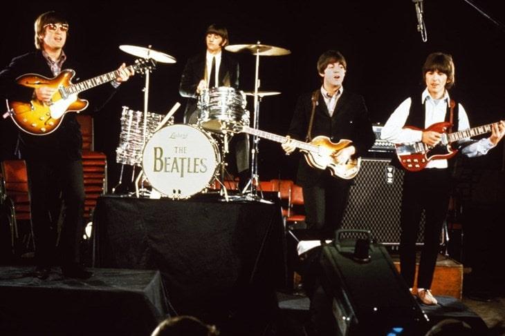 5 bandas punk que hicieron covers de canciones de los Beatles