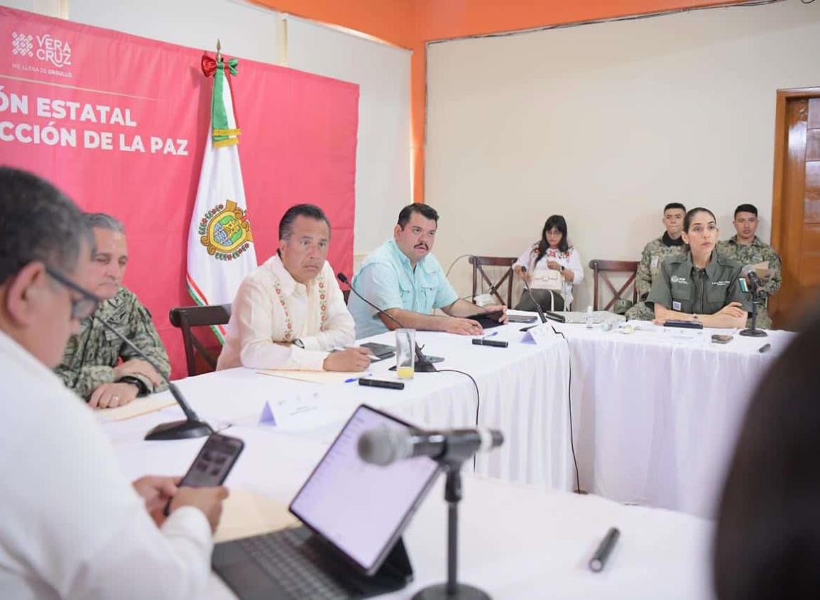 Gobernador da marcha atrás en amenaza contra alcalde de Tatahuicapan y llama al diálogo