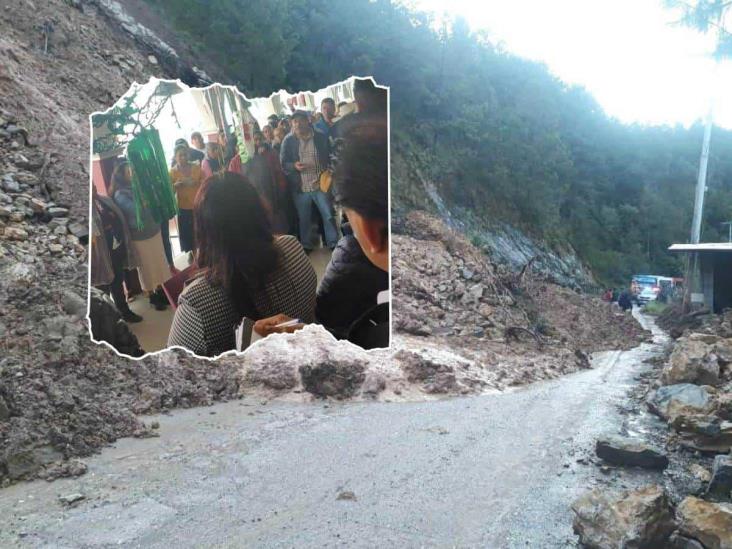 En Astacinga, lluvias dejan intransitables caminos y rutas alternas