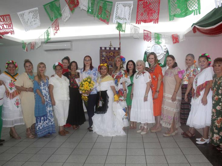 Socios del Club de Leones de Veracruz disfrutaron las Fiestas Patrias