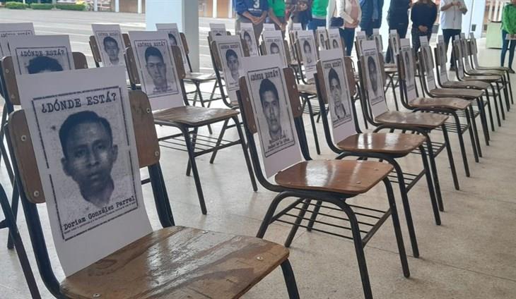 Desde Xalapa, conmemoran una década de los 43 desaparecidos de Ayotzinapa