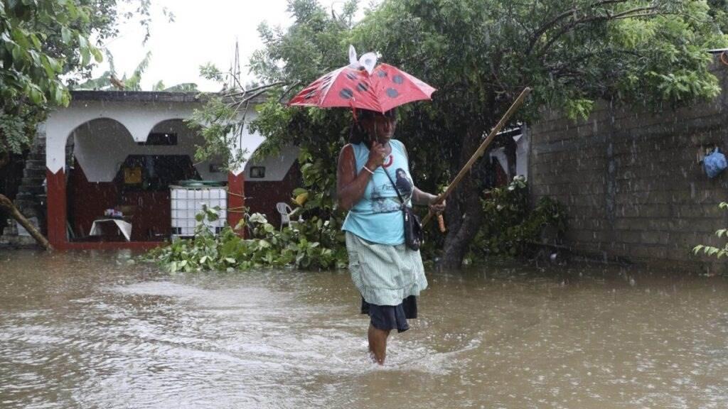 John se degrada a tormenta tropical; impactará Colima y Michoacán este viernes 27 de septiembre