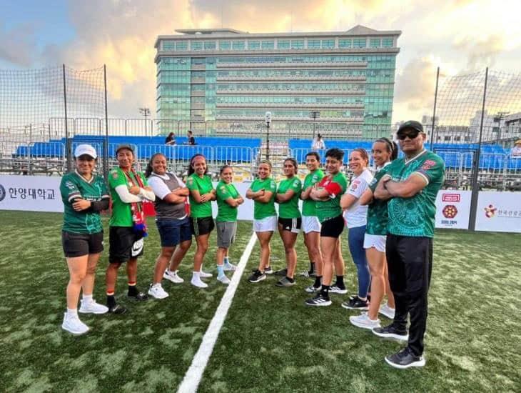 Jacqueline Garrido y su equipo se convierten en campeonas del mundo en torneo Street Soccer celebrado en Corea del Sur