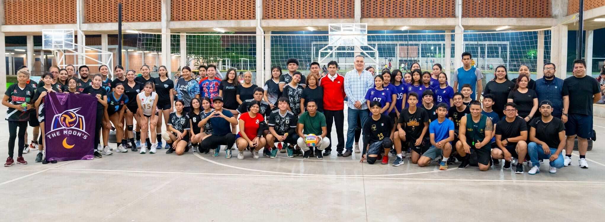 En marcha el primer Torneo de Voleibol Mixto de Minatitlán