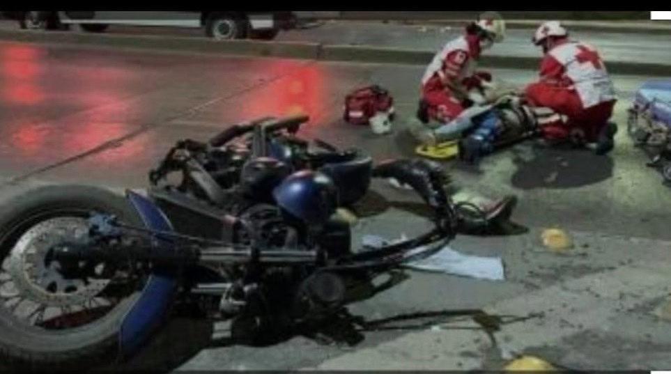 Trágico accidente en el tramo Carlos A. Carrillo - Otatitlán; fallece motociclista